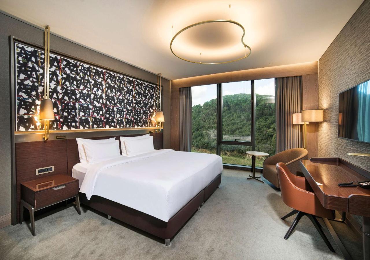 Radisson Collection Hotel, Vadistanbul Exterior photo Deluxe Room