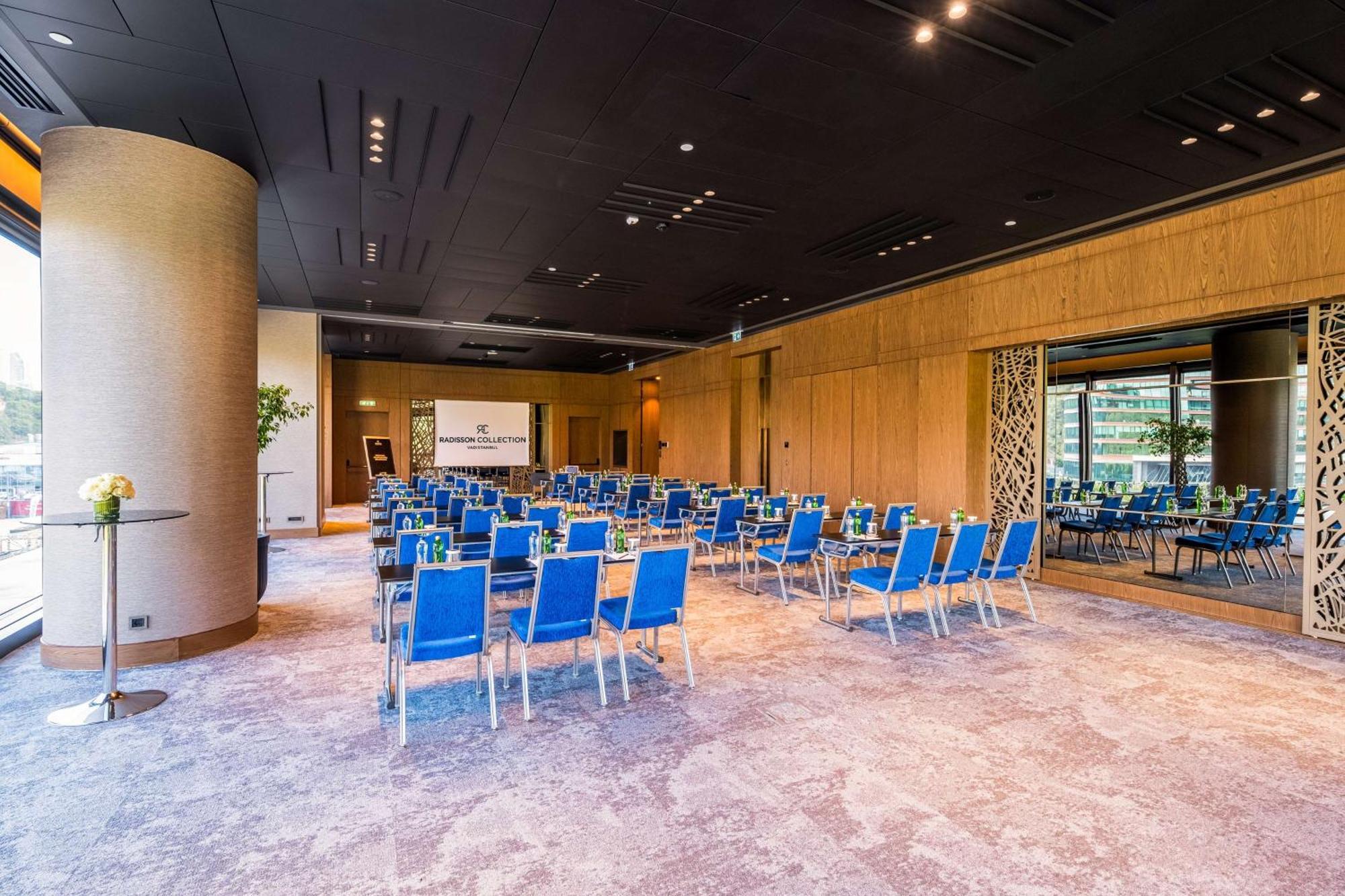 Radisson Collection Hotel, Vadistanbul Exterior photo Meeting room